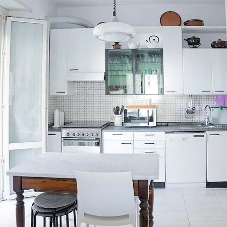 076 - Casa La Libreria, Centro Citta Di Chiavari, 500 Metri Da Mare E Spiagge - 2 Da Letto Apartamento