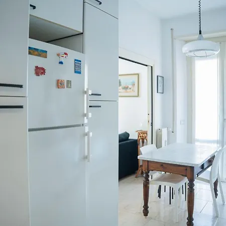 076 - Casa La Libreria, Centro Citta Di Chiavari, 500 Metri Da Mare E Spiagge - 2 Da Letto Apartamento Chiavari