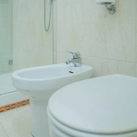 076 - Casa La Libreria, Centro Citta Di Chiavari, 500 Metri Da Mare E Spiagge - 2 Da Letto Chiavari