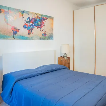 076 - Casa La Libreria, Centro Citta Di Chiavari, 500 Metri Da Mare E Spiagge - 2 Da Letto Appartamento *