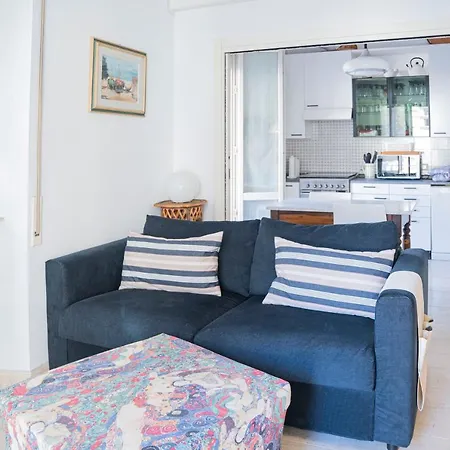 076 - Casa La Libreria, Centro Citta Di Chiavari, 500 Metri Da Mare E Spiagge - 2 Da Letto Apartment *